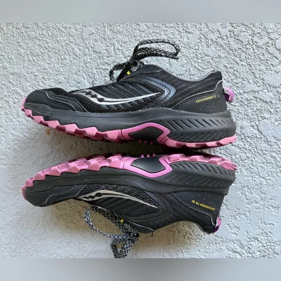 Saucony Excursion TR15 Trail Running Black And Purple Athletic Shoe Women SIZE 8 - Picture 3 of 8